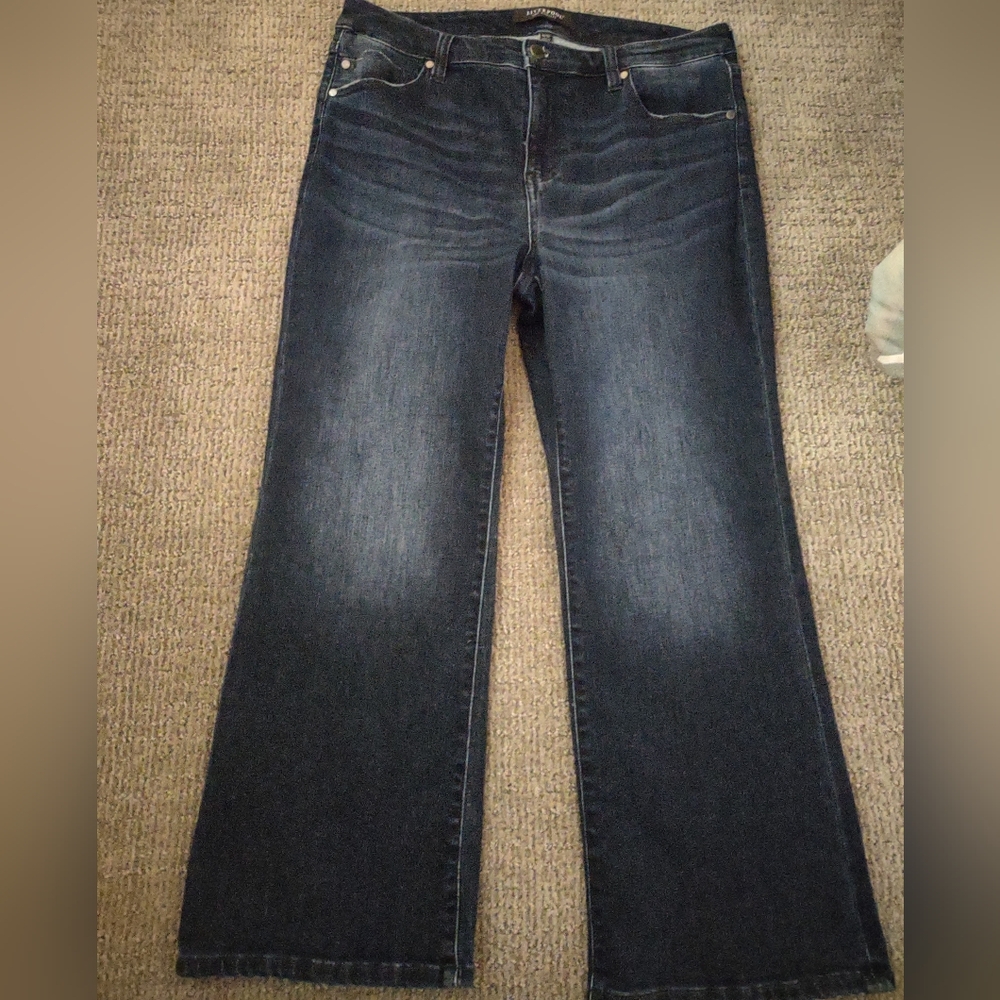 SALE LIVERPOOL Hannah Crop Flare Dark Blue Size 14/32 Excellent Condition